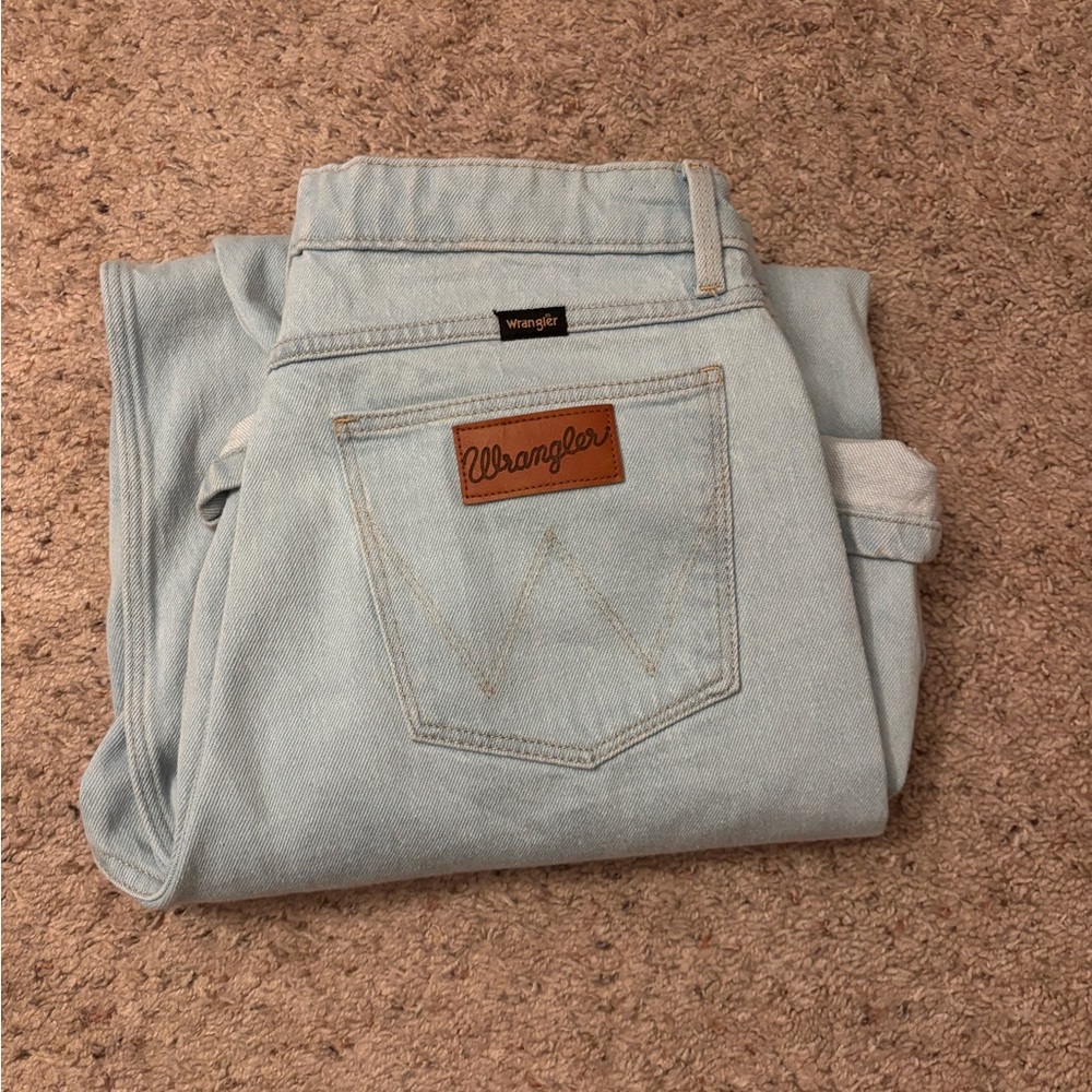 Wrangler Mid-rise loose straight jeans